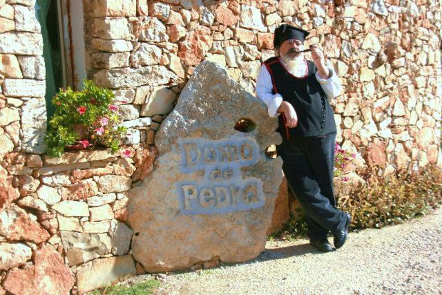 B&B Domo De Pedra Tottubella Ngoại thất bức ảnh
