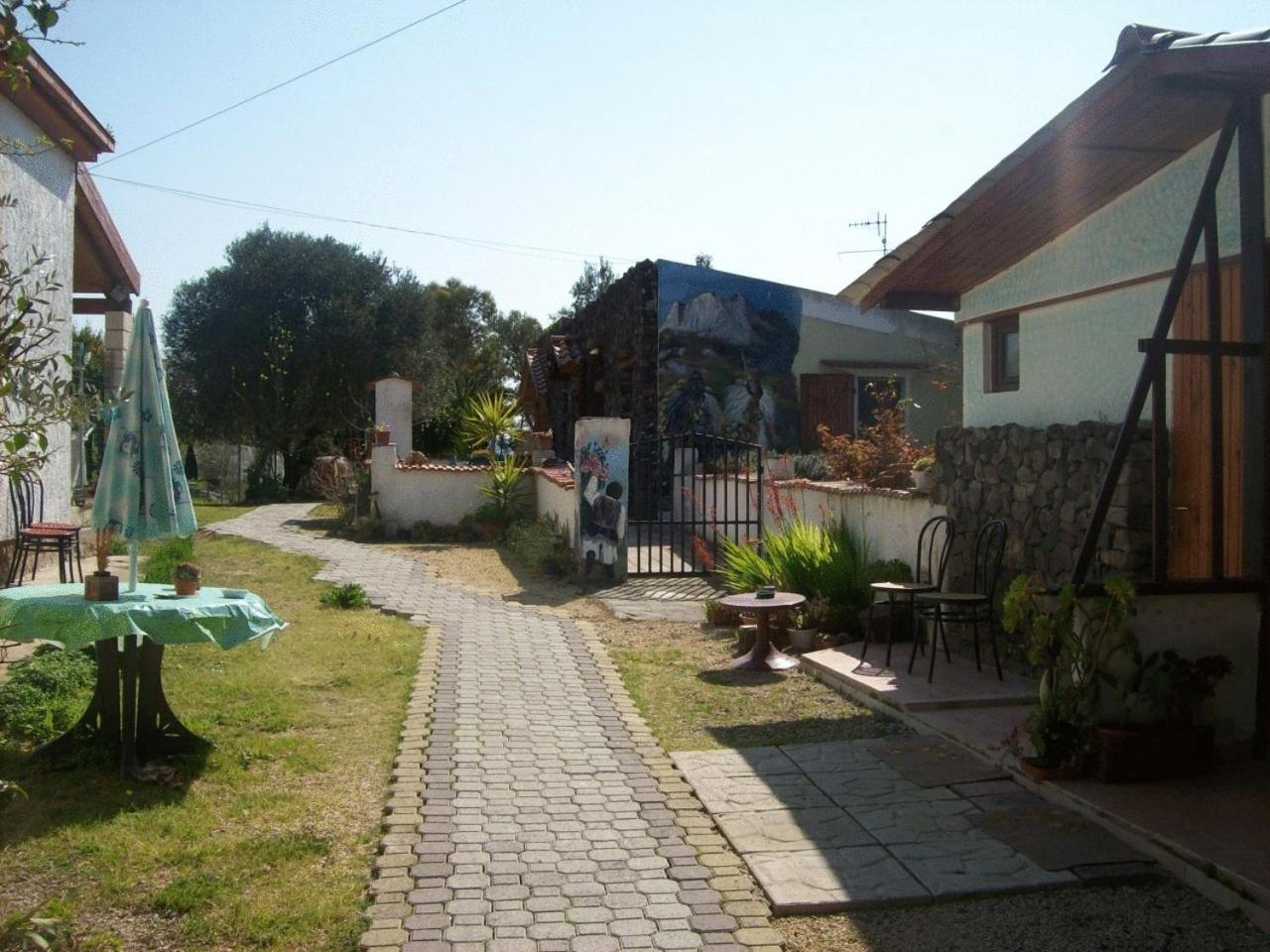 B&B Domo De Pedra Tottubella Ngoại thất bức ảnh