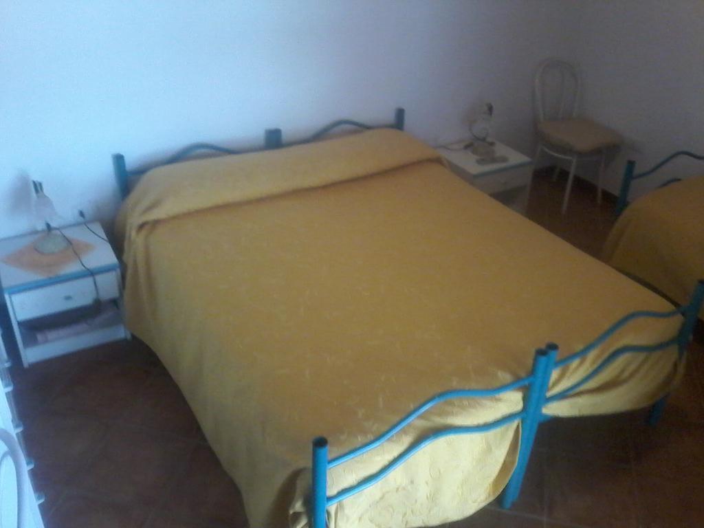 B&B Domo De Pedra Tottubella Ngoại thất bức ảnh