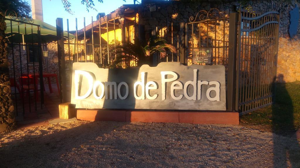 B&B Domo De Pedra Tottubella Ngoại thất bức ảnh